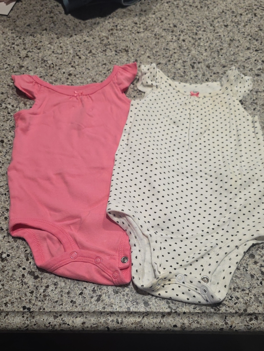 Girls' Pink and White Heart-Print One-Piece Bodysuit Set